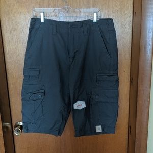 Urban Pipeline Cargo Shorts NWT